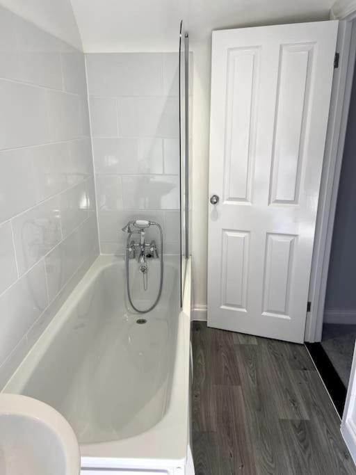 Large Boutique Self Catering Southsea Holiday Flat Portsmouth Exterior foto